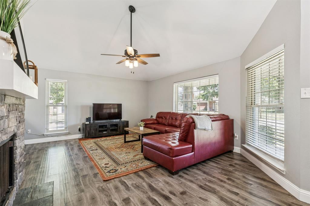 1690 Autumn Breeze Lane