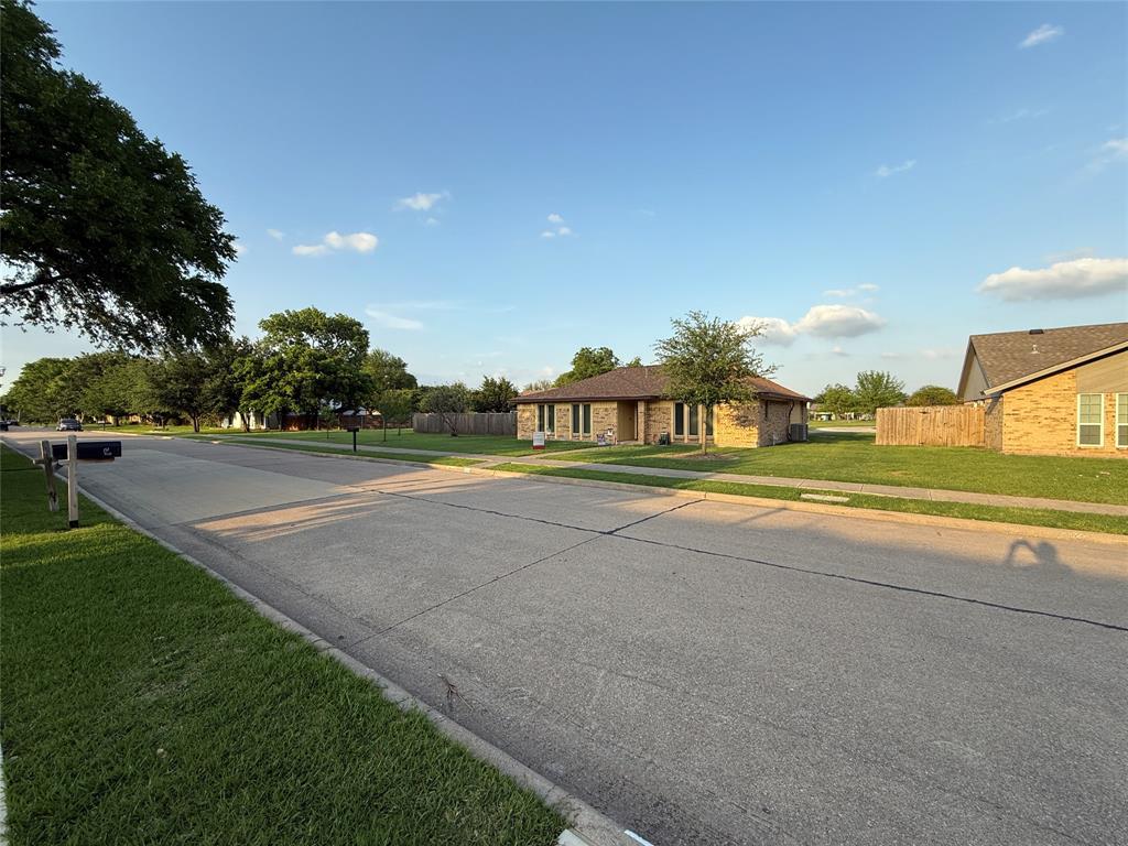 318 Edgewood Drive