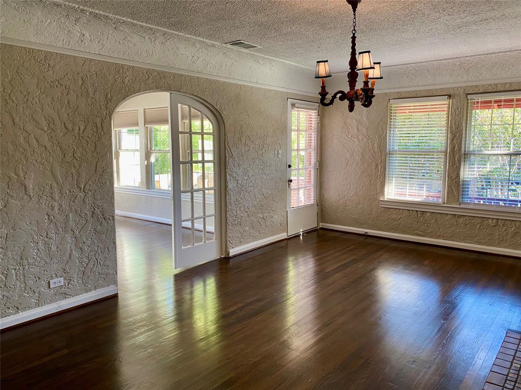 Lakewood Heights - Residential Lease