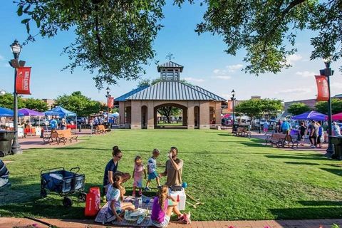 Photo of 412 N Arizona Drive, Celina, TX 75009 (MLS # 21245348)