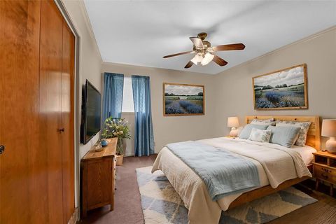 Tiny photo for 5108 Woodard Avenue, Cleburne, TX 76033 (MLS # 21201032)