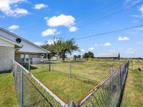 Tiny photo for 5108 Woodard Avenue, Cleburne, TX 76033 (MLS # 21201032)