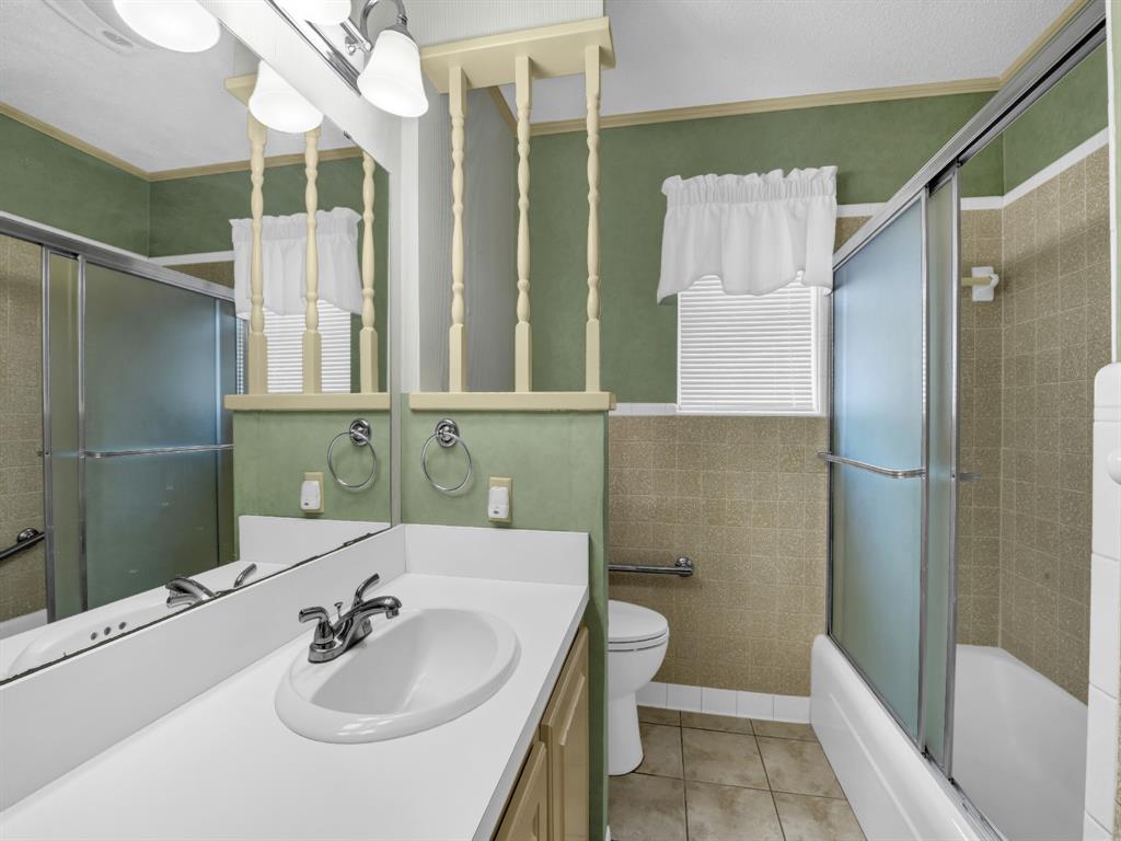 ABST 435 TR93, 117 Jackson County - Residential