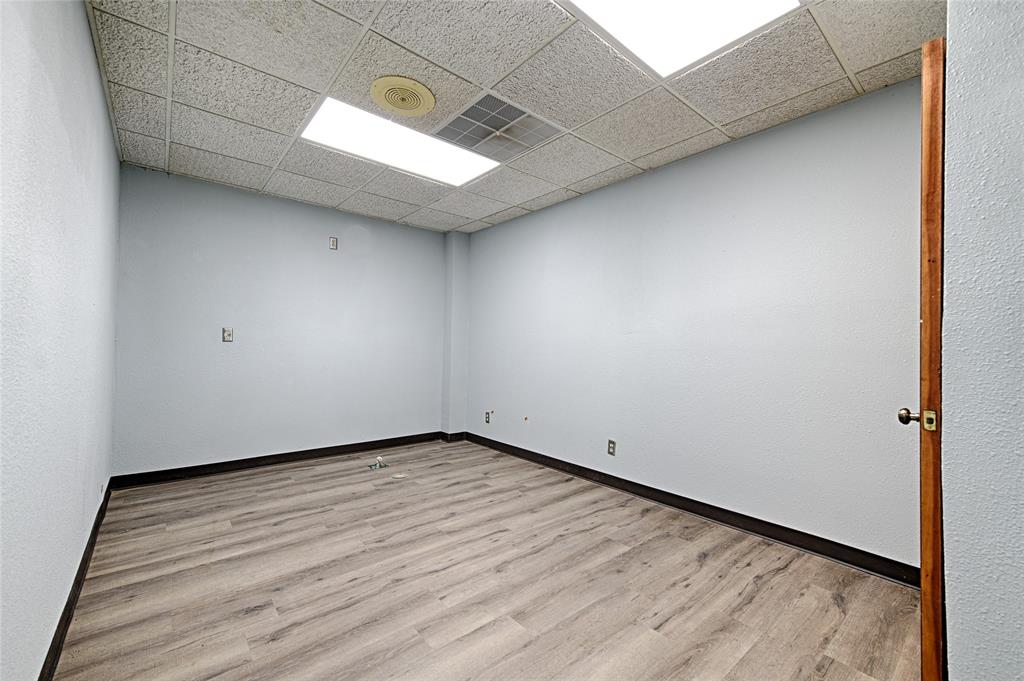 Legends - Commercial Sale