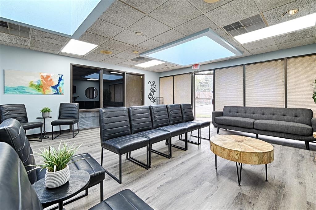 Legends - Commercial Sale