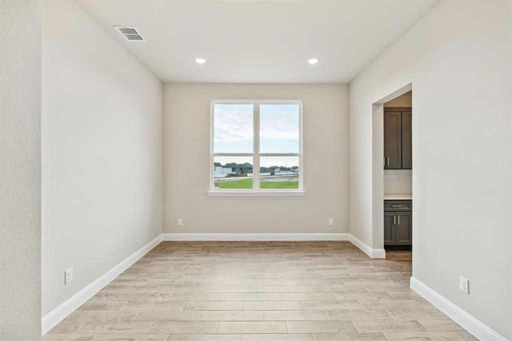 Venetian - Residential