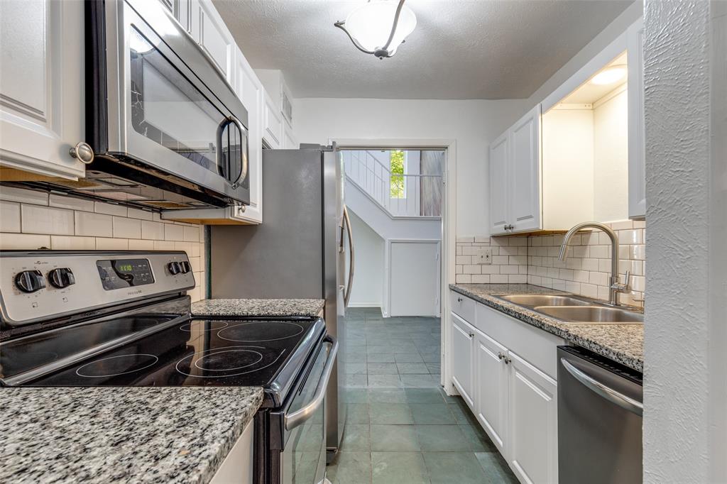 Pagewood Twnhms Ph 01 - Residential Lease