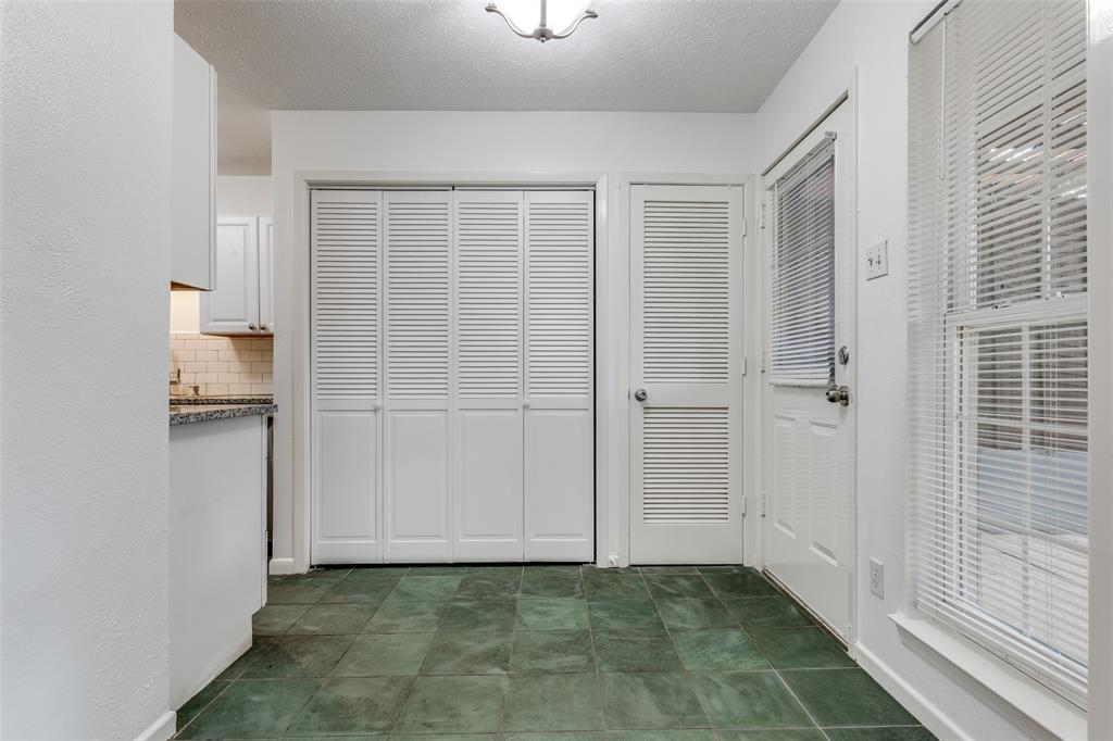 Pagewood Twnhms Ph 01 - Residential Lease