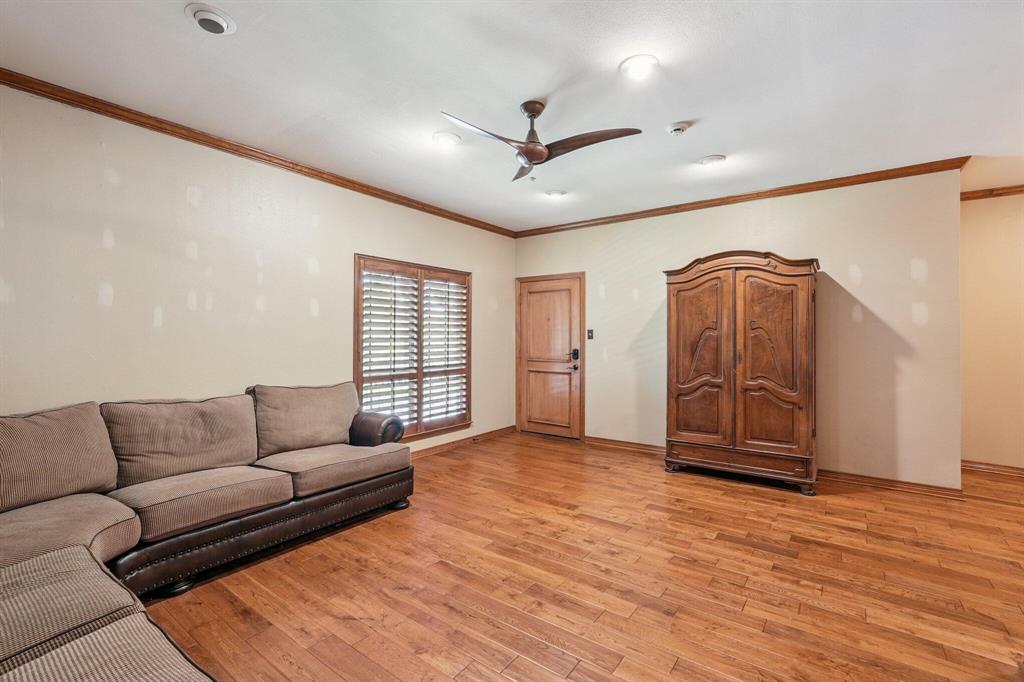 Royale Orleans East Condo - Residential