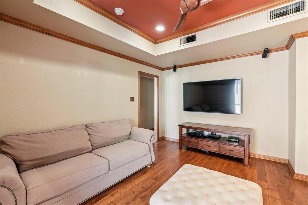 Royale Orleans East Condo - Residential