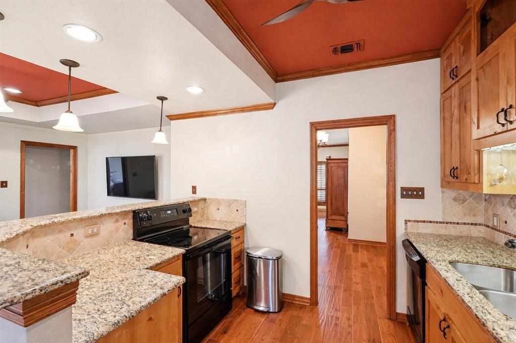 Royale Orleans East Condo - Residential