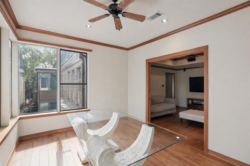 Royale Orleans East Condo - Residential