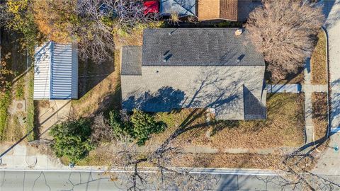 Tiny photo for 820 Marion Avenue, Fort Worth, TX 76104 (MLS # 21201253)