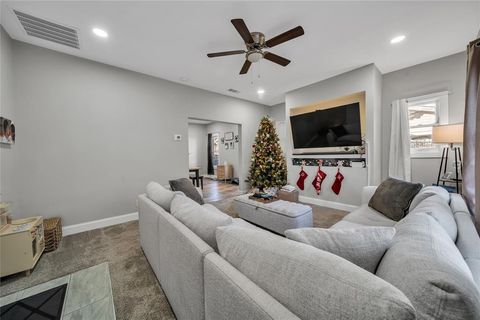 Tiny photo for 820 Marion Avenue, Fort Worth, TX 76104 (MLS # 21201253)