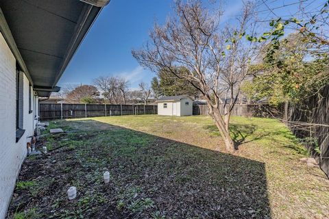 A home in Farmers Branch