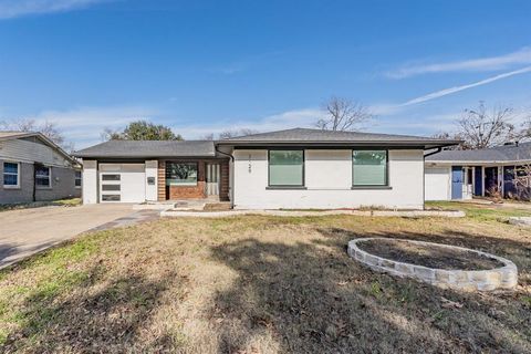 A home in Farmers Branch