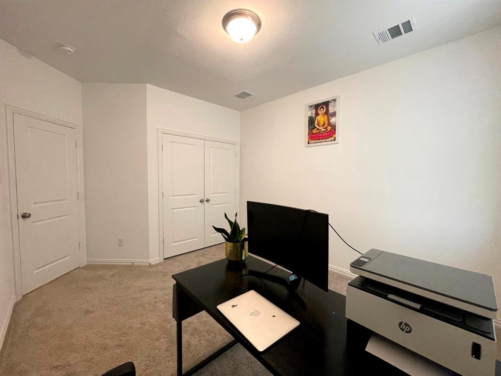 Station Ph 1 - Residential Lease