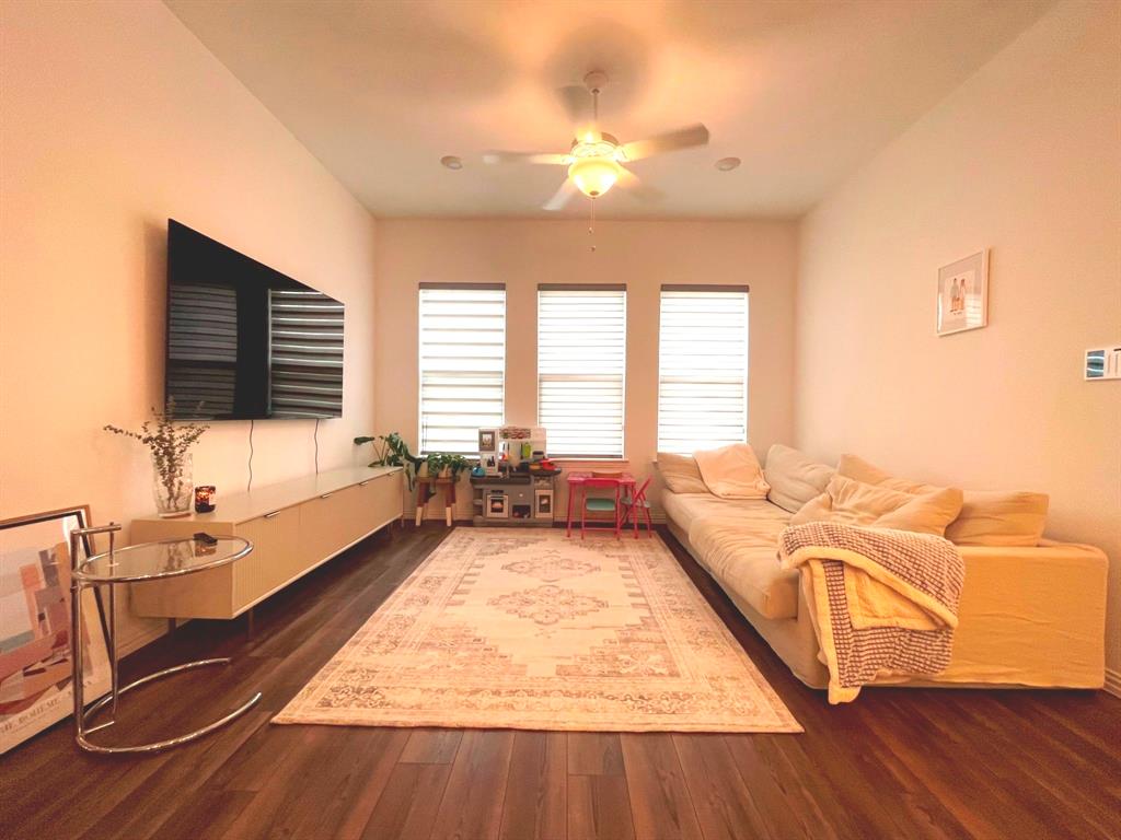 Station Ph 1 - Residential Lease