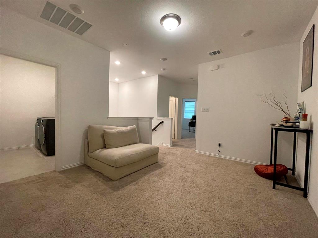 Station Ph 1 - Residential Lease