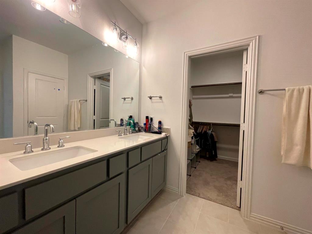 Station Ph 1 - Residential Lease