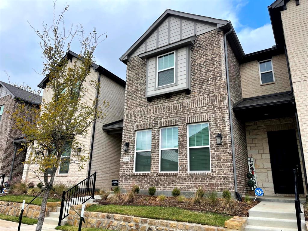 Station Ph 1 - Residential Lease