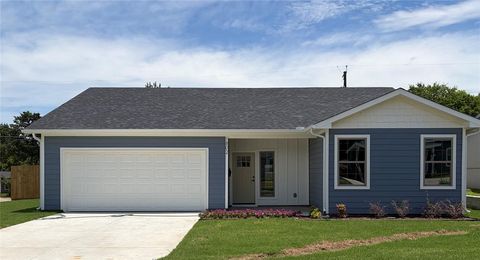 Photo of 1802 Cumberland Drive, Garland, TX 75040 (MLS # 21201681)