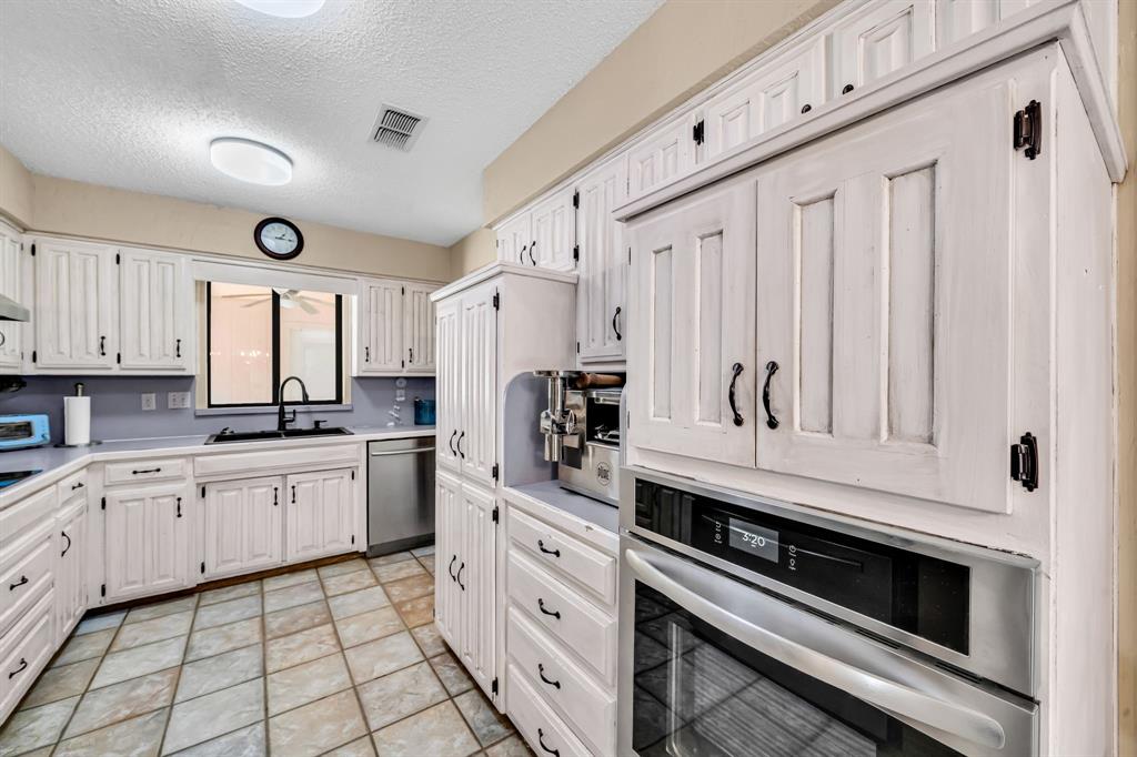 Hidden Hills - Residential