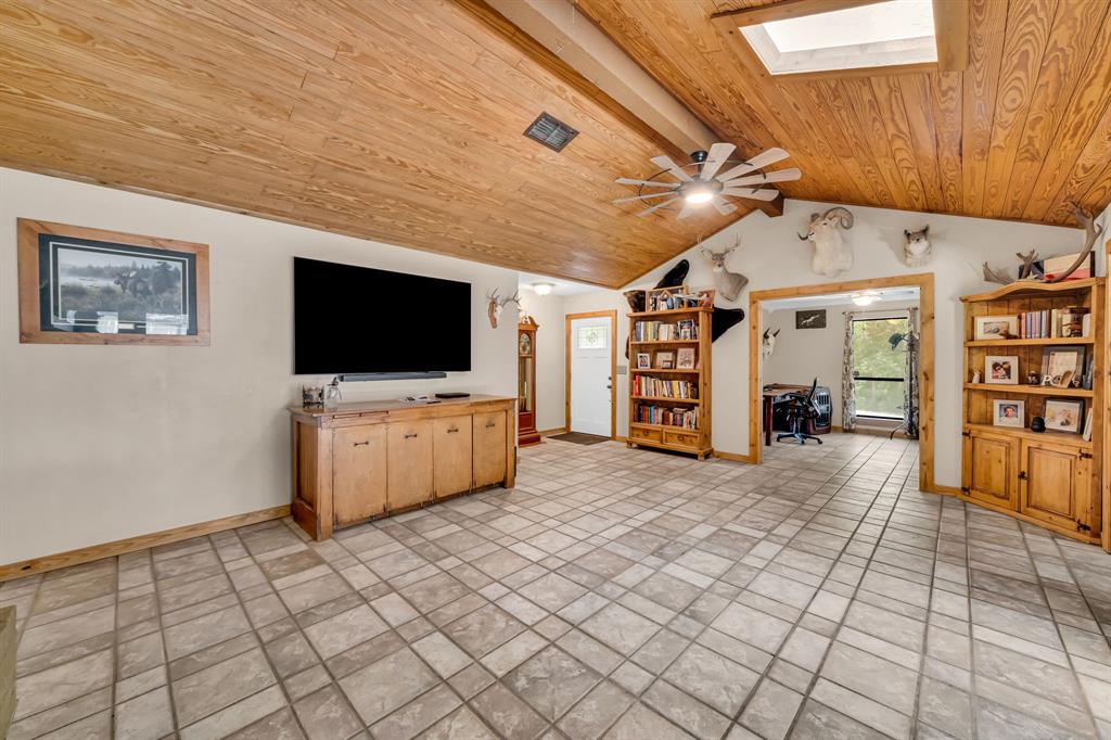 4610 County Road 862