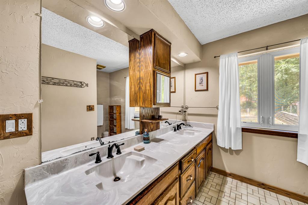 Hidden Hills - Residential