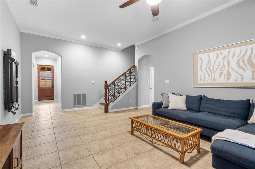 Lexington Bristol Add - Residential