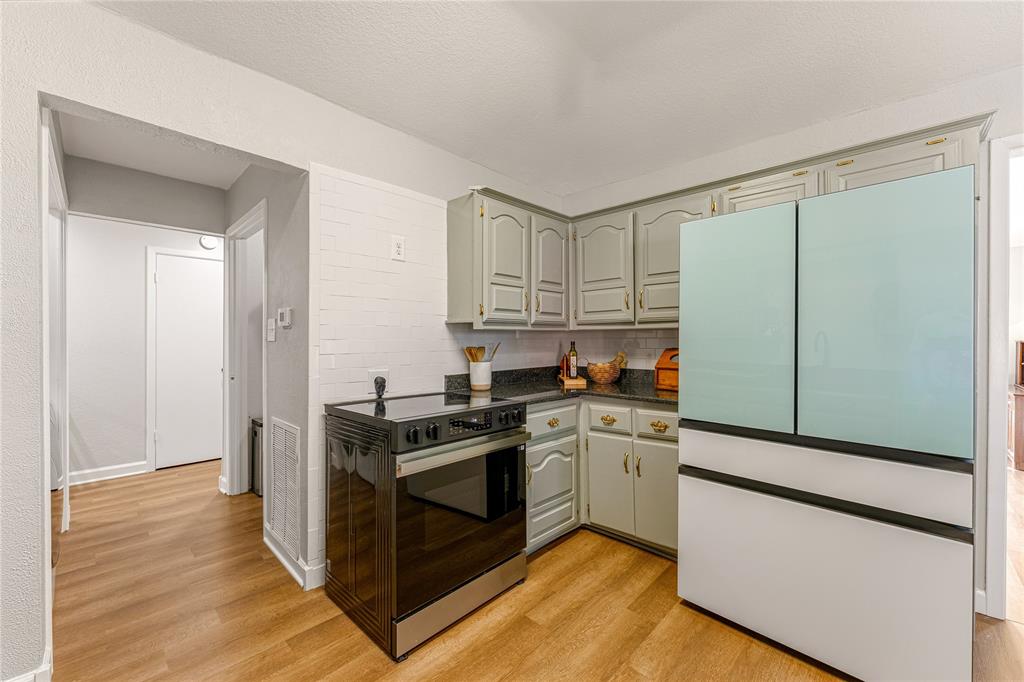 Miller H - Residential