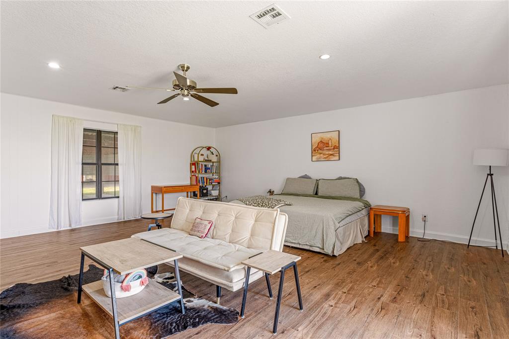 Miller H - Residential