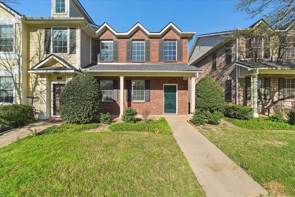 Photo of 2220 Sandshell Street, Bedford, TX 76021 (MLS # 21215229)