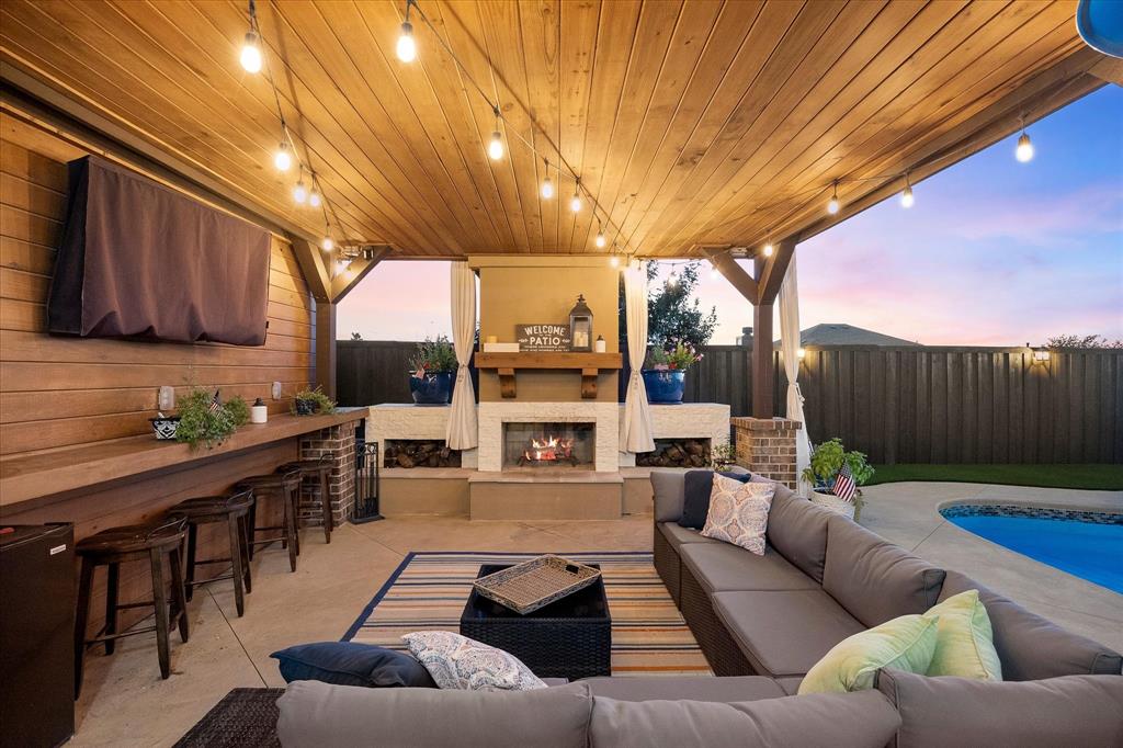 3121 Ivywood Place