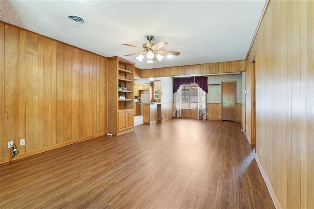 101 N Burdette Avenue