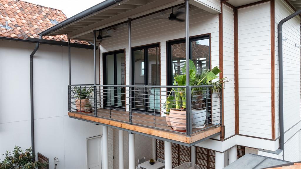 PRESTON DELL ESTATES - Residential