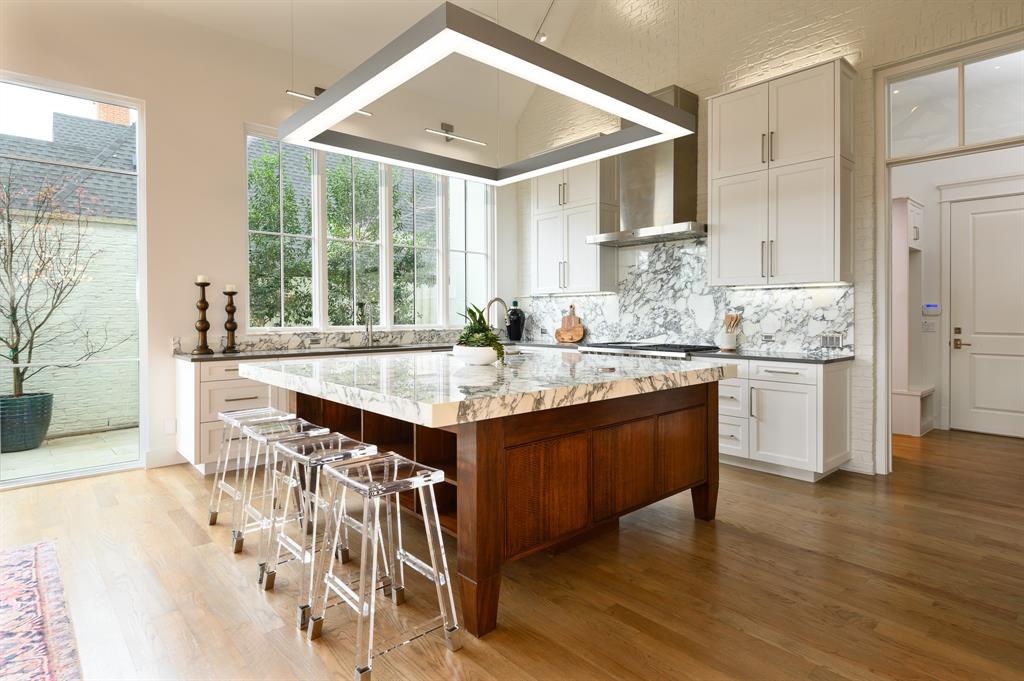 PRESTON DELL ESTATES - Residential