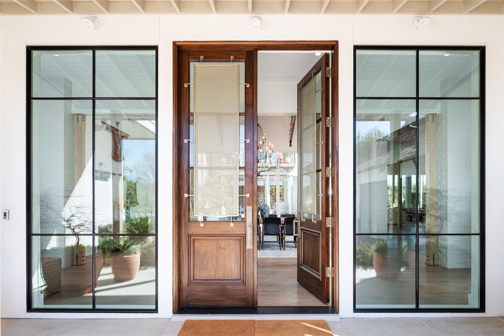 5747 Charlestown Drive