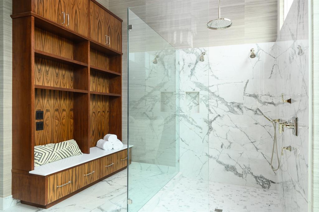 PRESTON DELL ESTATES - Residential