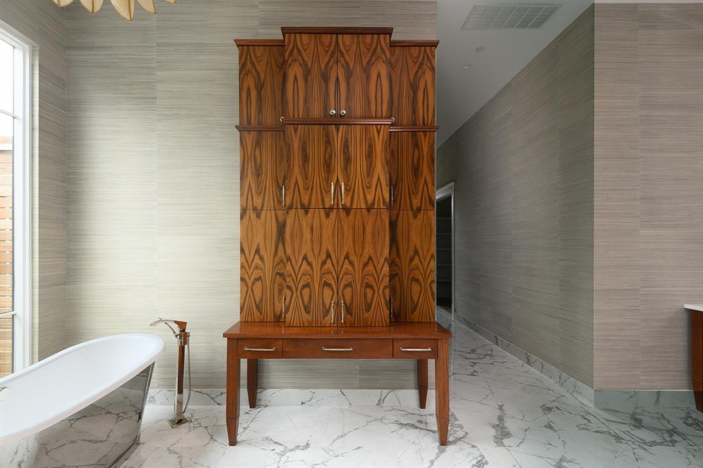 PRESTON DELL ESTATES - Residential