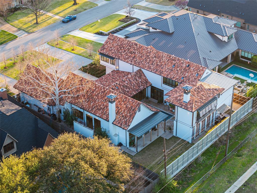 PRESTON DELL ESTATES - Residential