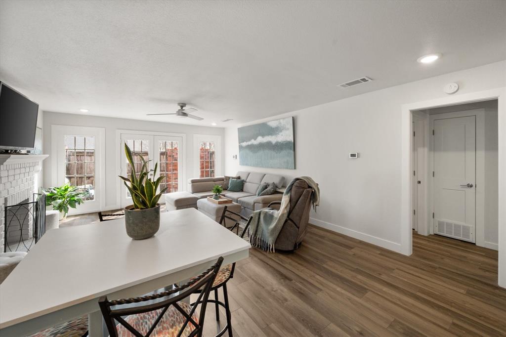 Indian Crk #2 Condo - Residential