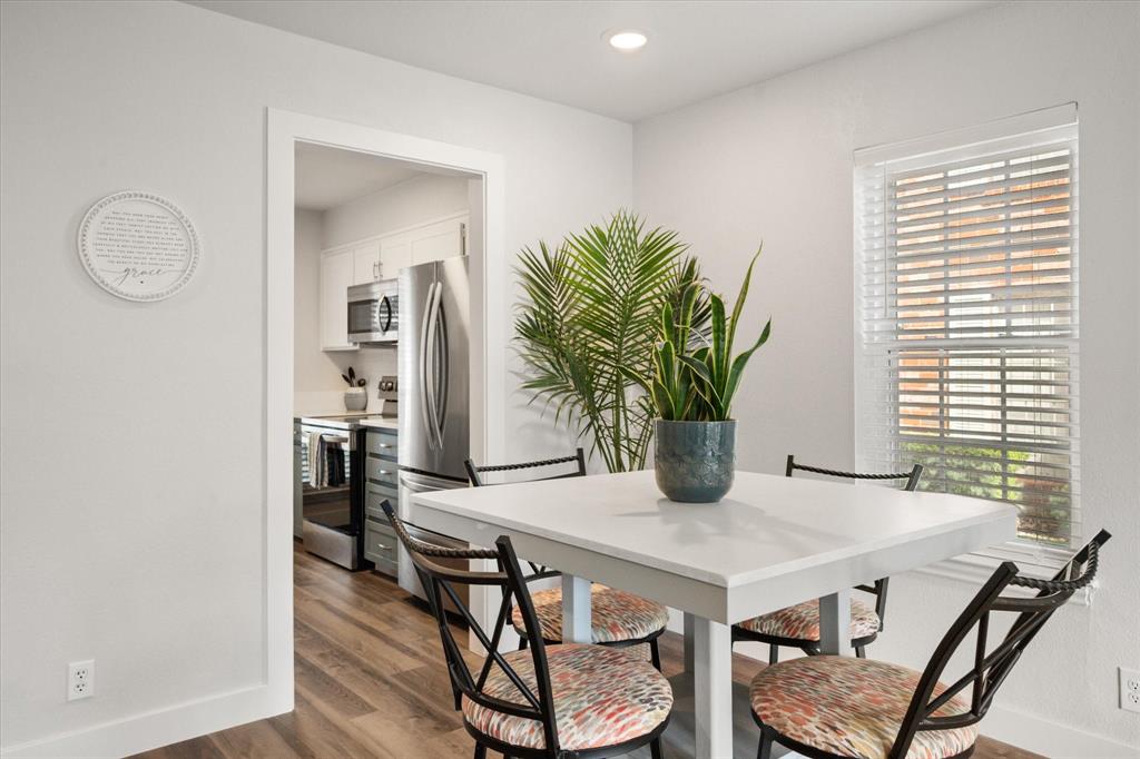 Indian Crk #2 Condo - Residential