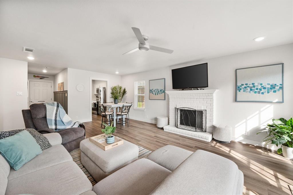 Indian Crk #2 Condo - Residential