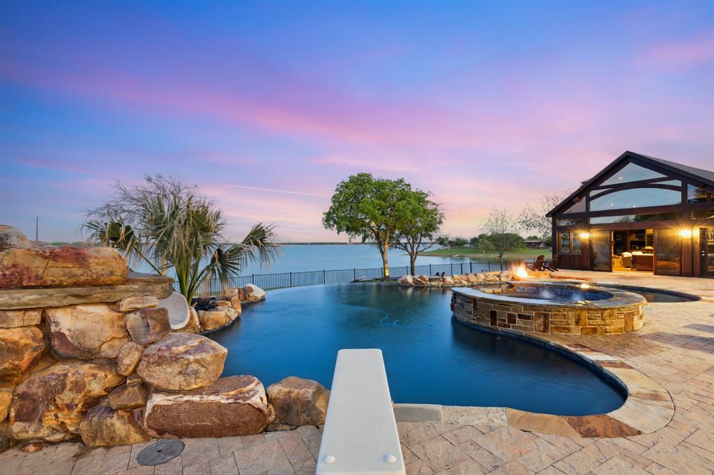 6613 Autumn Mist Cove