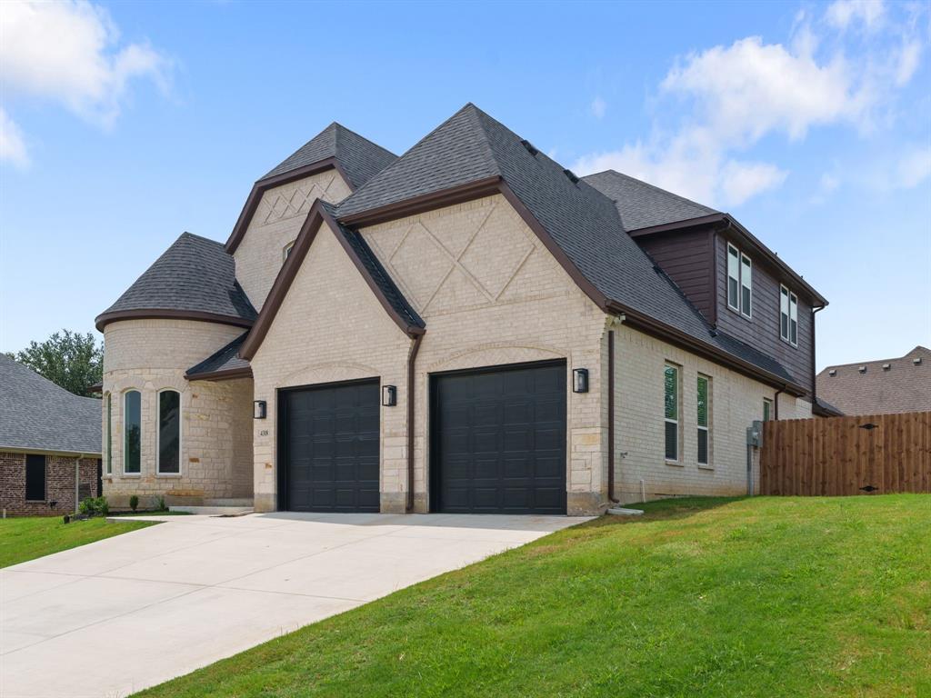 4318 Peachtree Lane