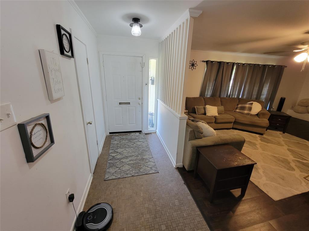 1005 Jackson