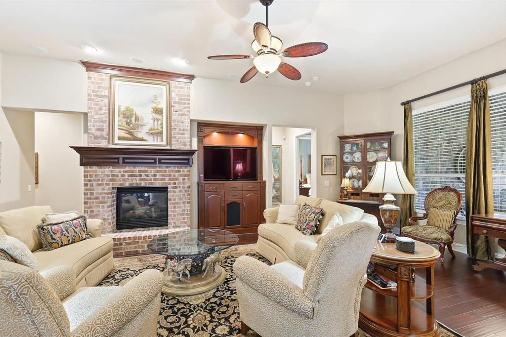 Frisco Lakes By Del Webb Villa - Residential