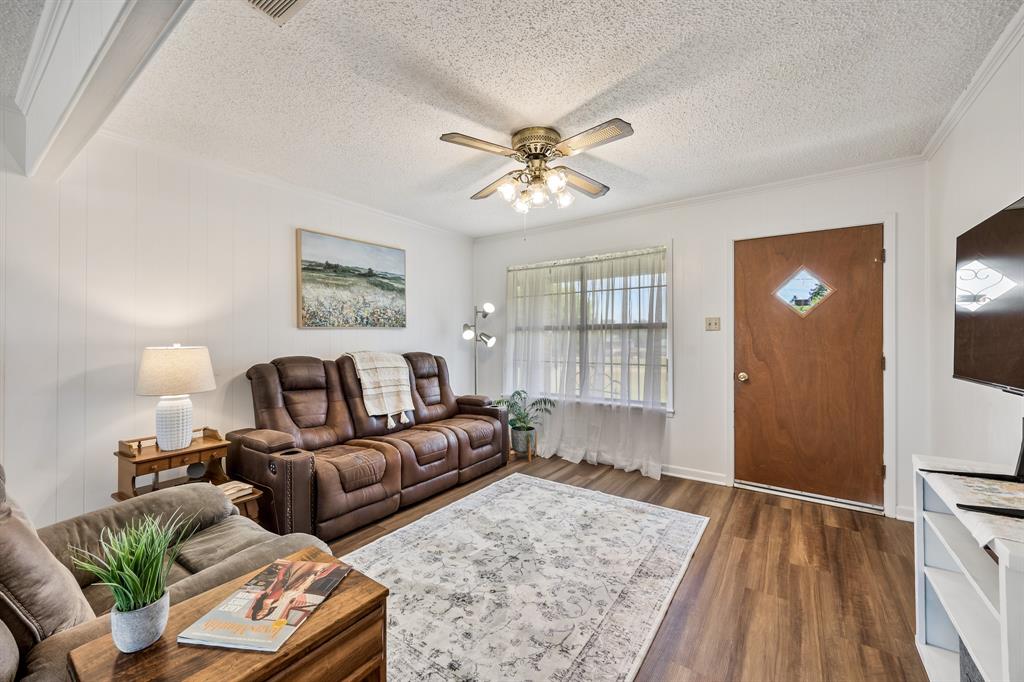 10536 County Road 3707