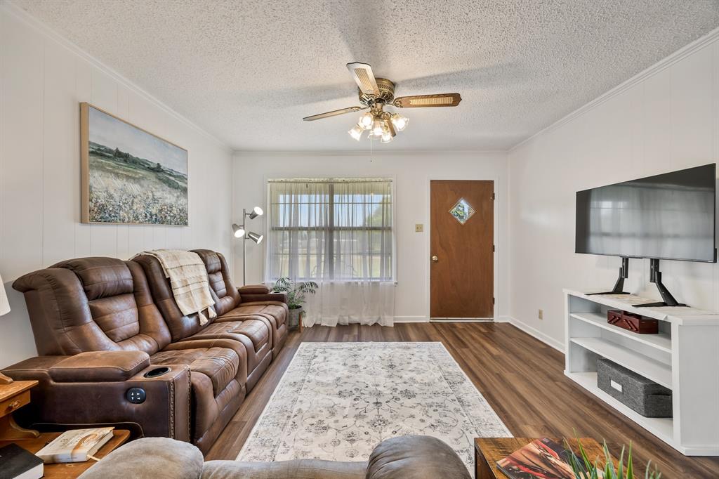 10536 County Road 3707